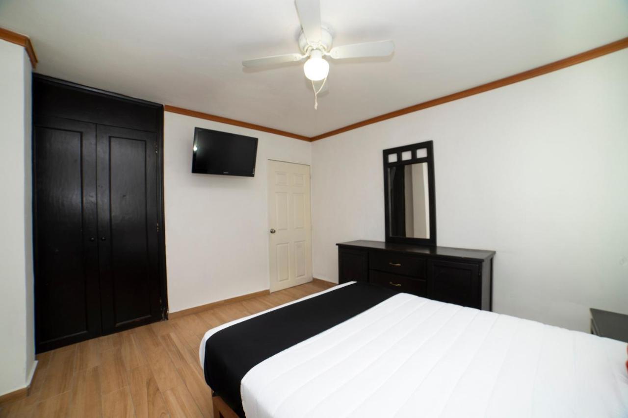 Amueblados San Isidro Hotel Leon Luaran gambar